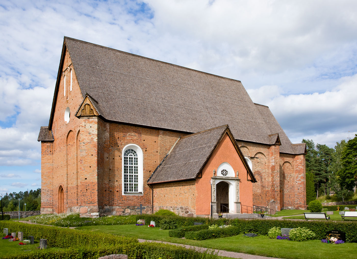 Tensta kyrka