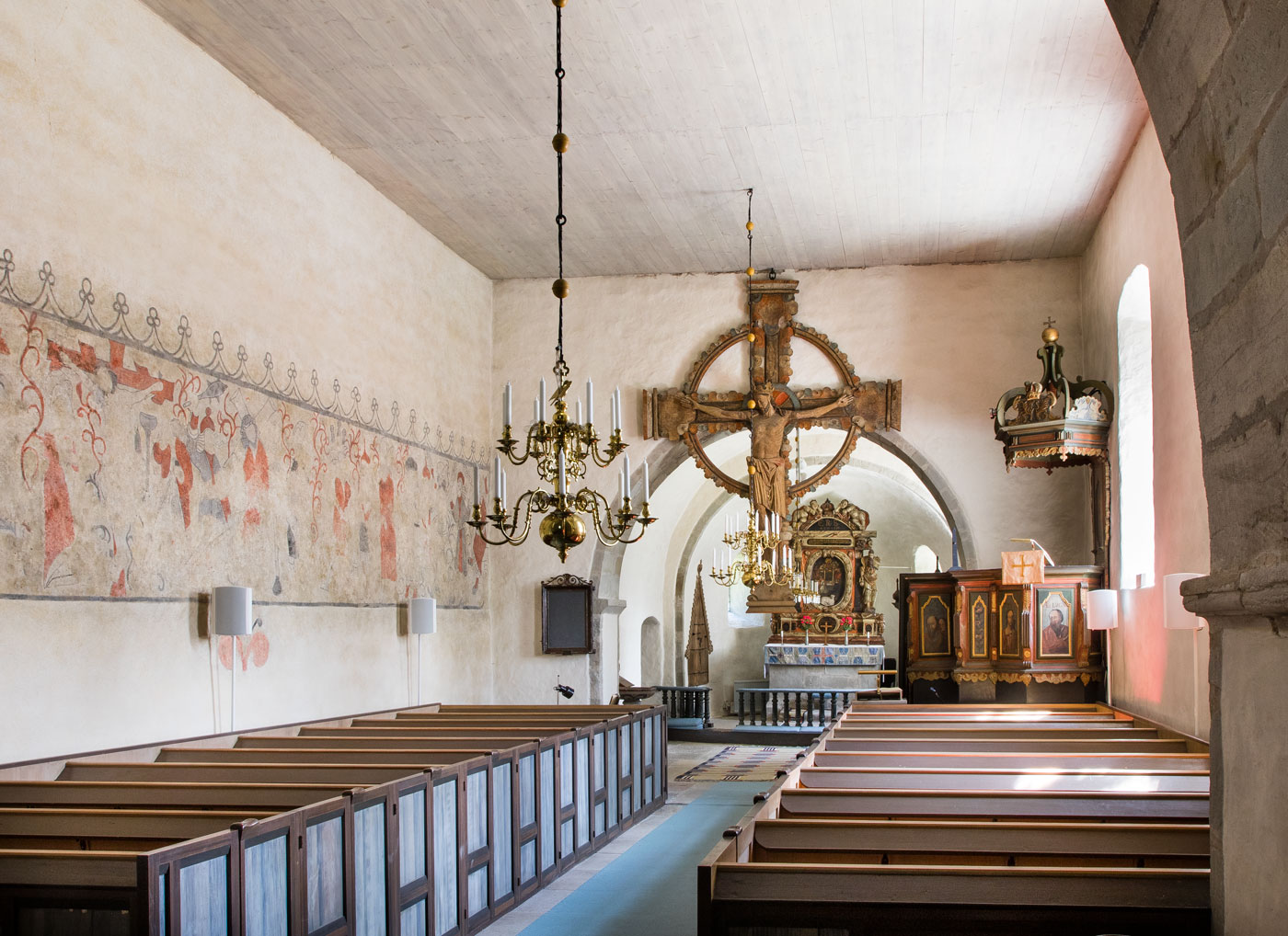 Interiör mot öster - Alva kyrka