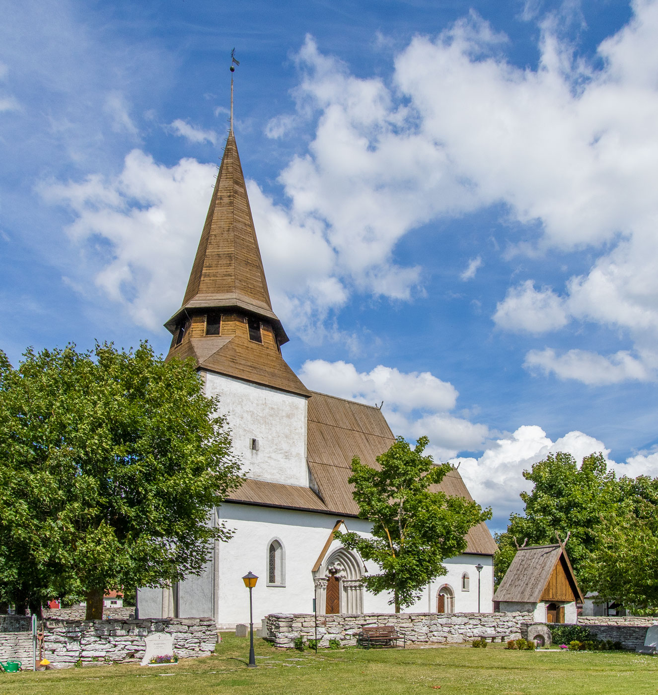 Bäls kyrka