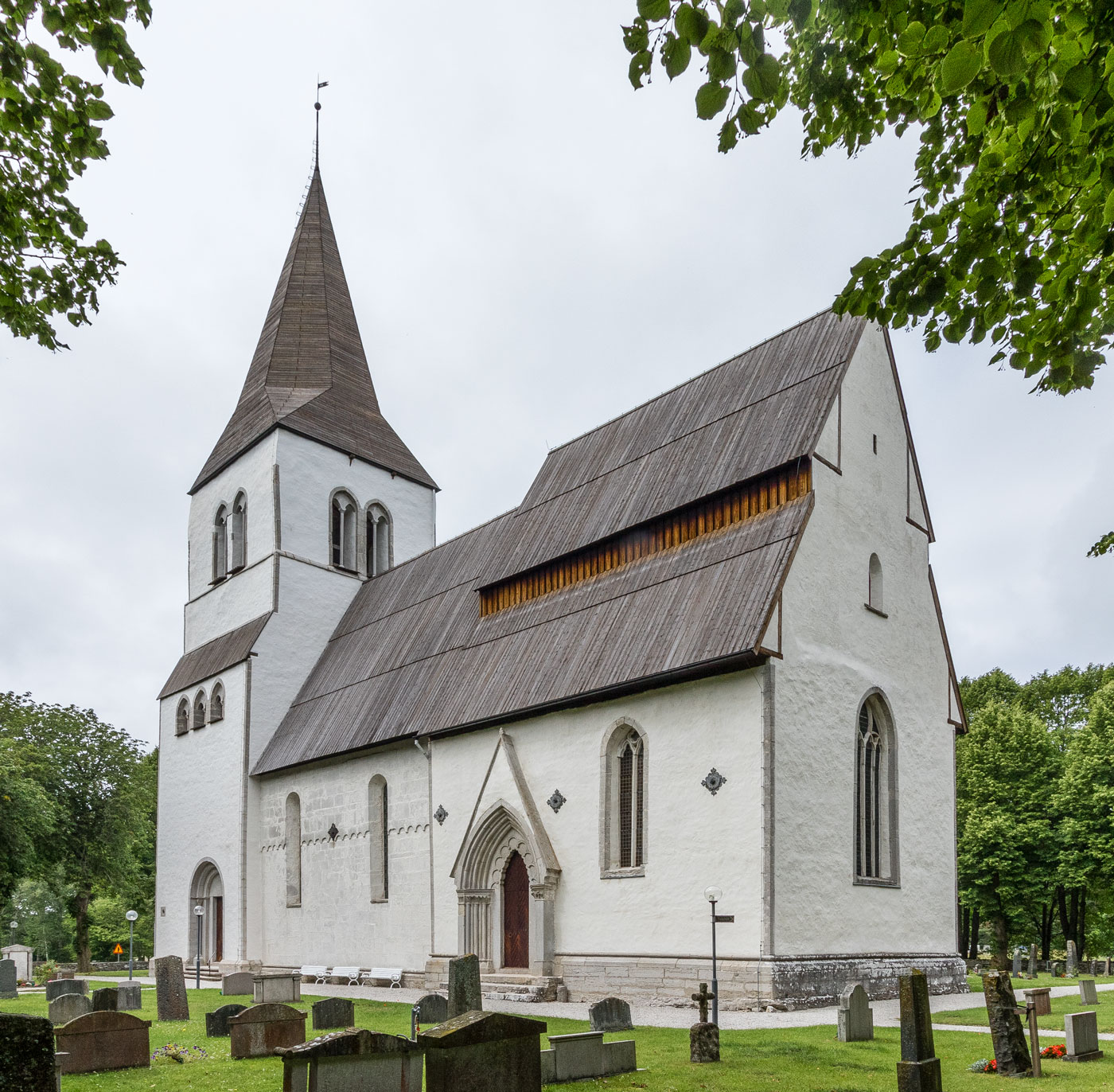 Eskelhems kyrka