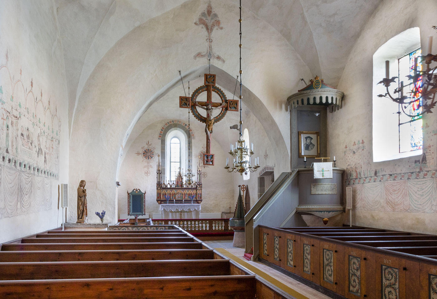 Interiör mot öster - Sundre kyrka