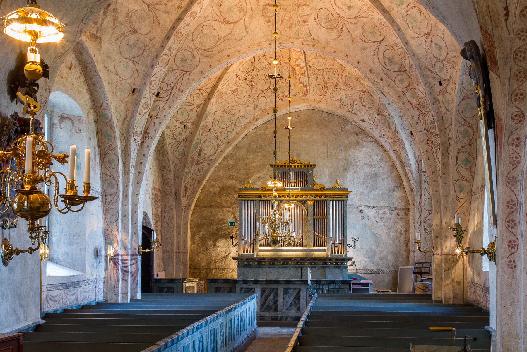 Interiör mot väster - Håbo-Tibble kyrka