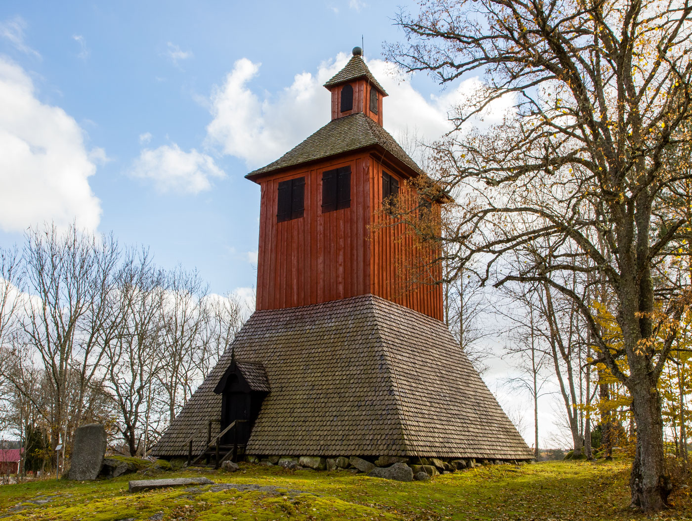 Klockstapel - Österunda kyrka