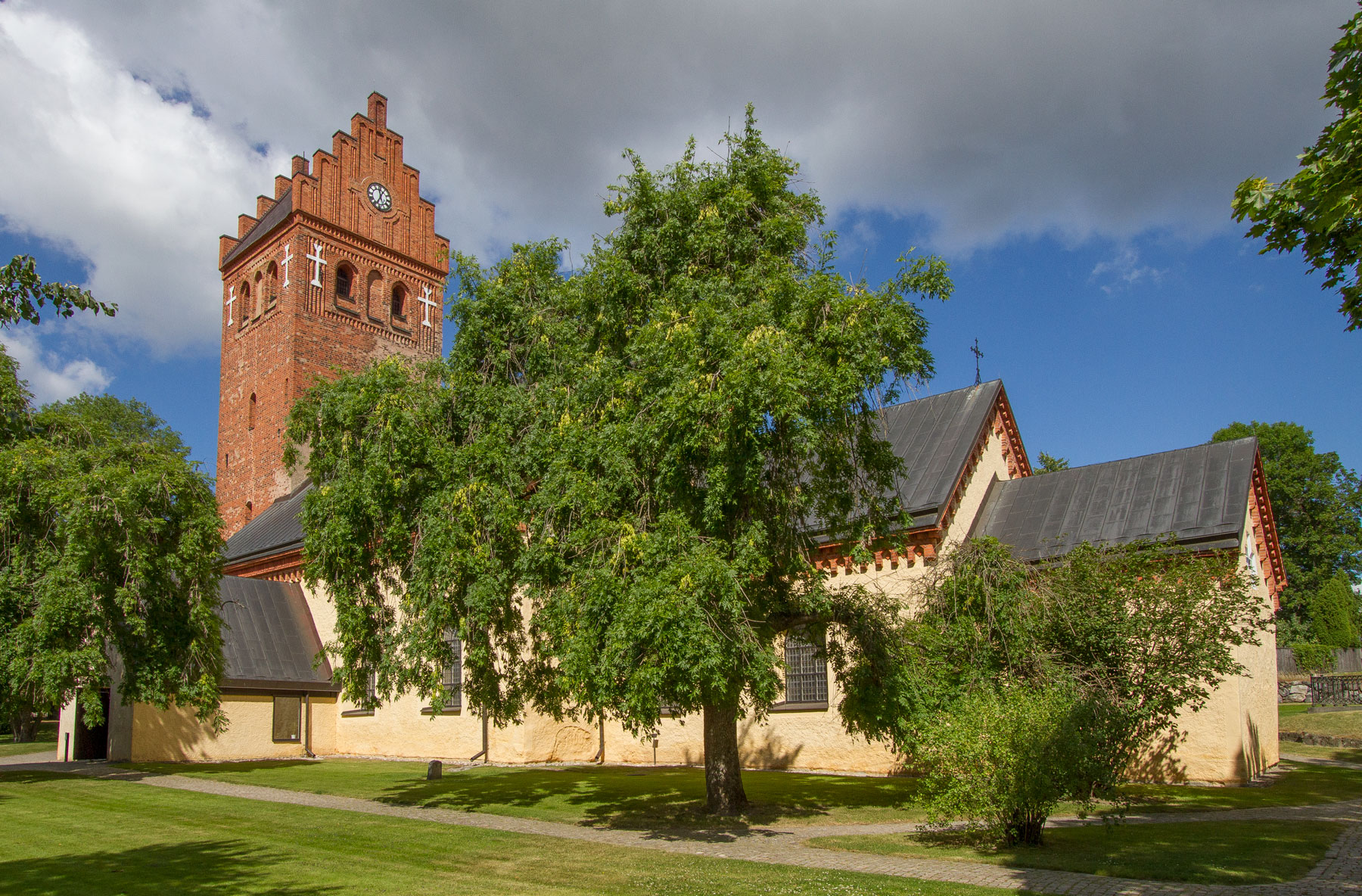 Torshälla kyrka