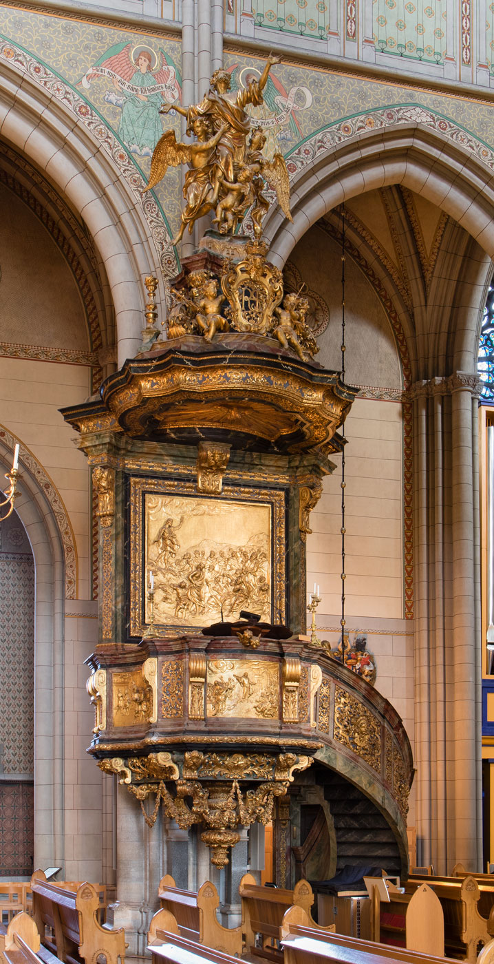 Predikstol - Uppsala domkyrka