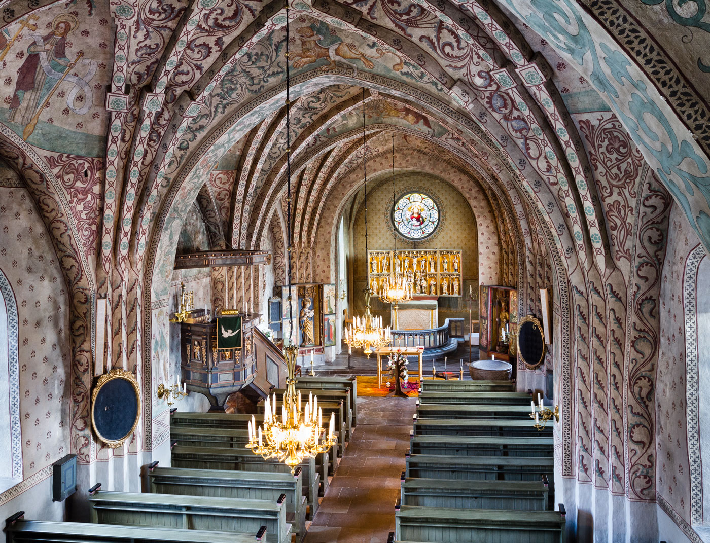 Interiör mot öster - Vansö kyrka