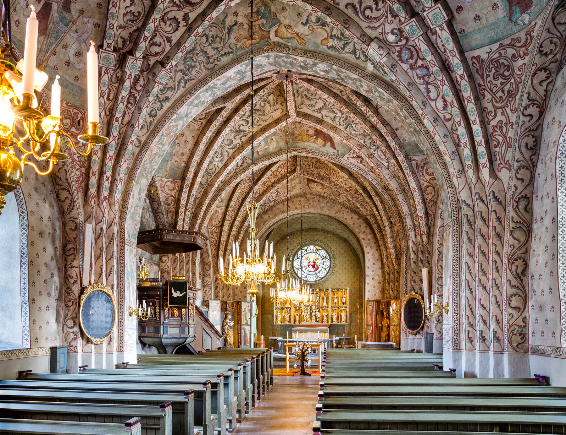 Interiör mot öster - Vansö kyrka